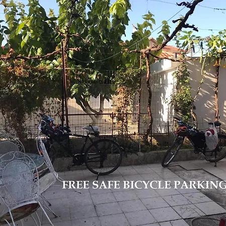Mesolóngion Ion Apartments Messolonghi Single Bed Room Mountain View Loft מראה חיצוני תמונה
