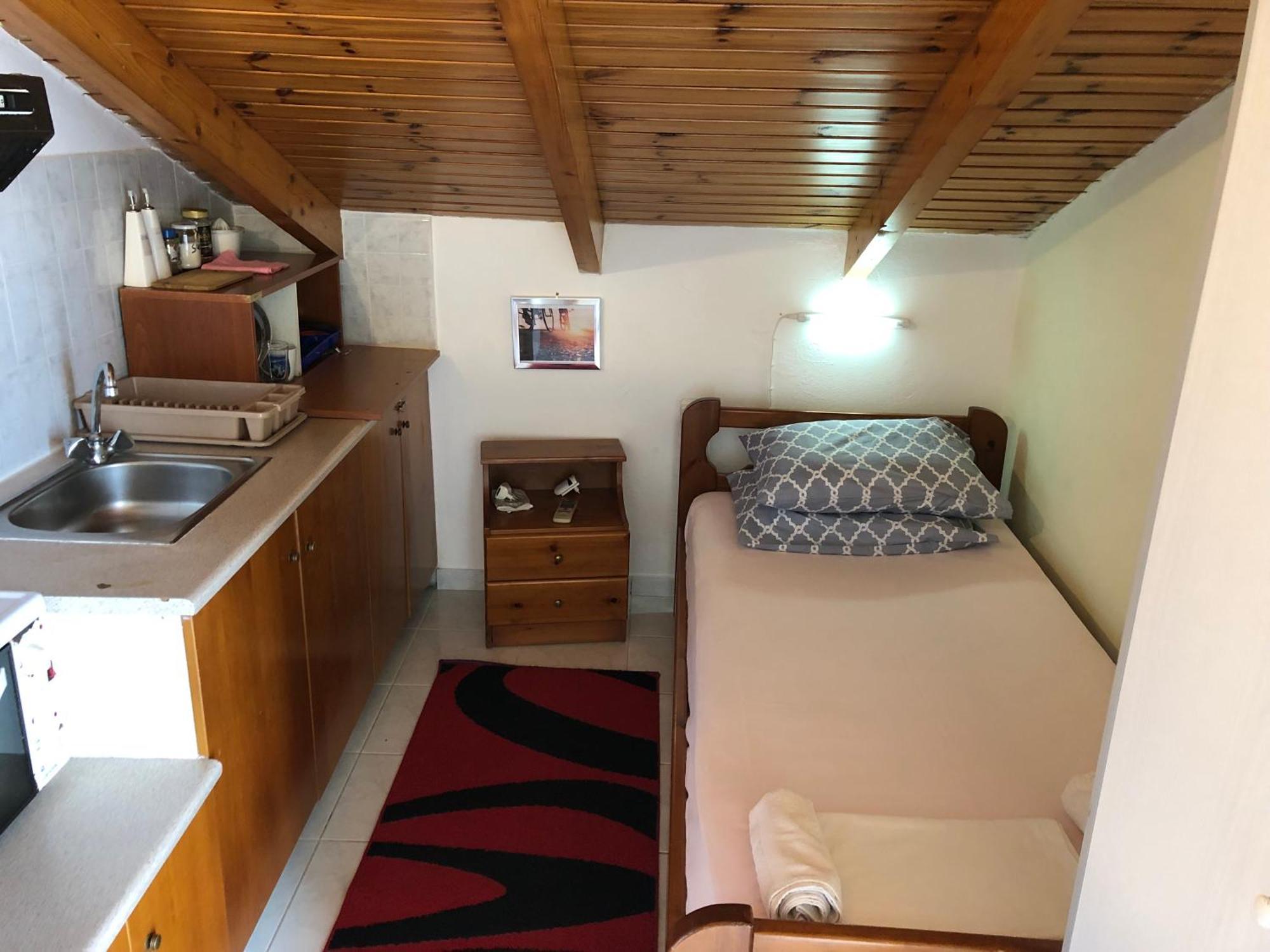 Apartment Ion Messolonghi Single Bed Mountain View Loft